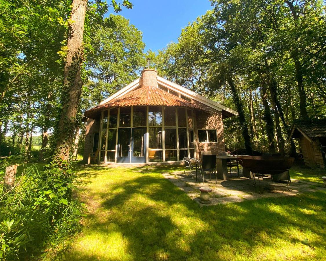 Villa De Paddestoel Wateren Exterior foto